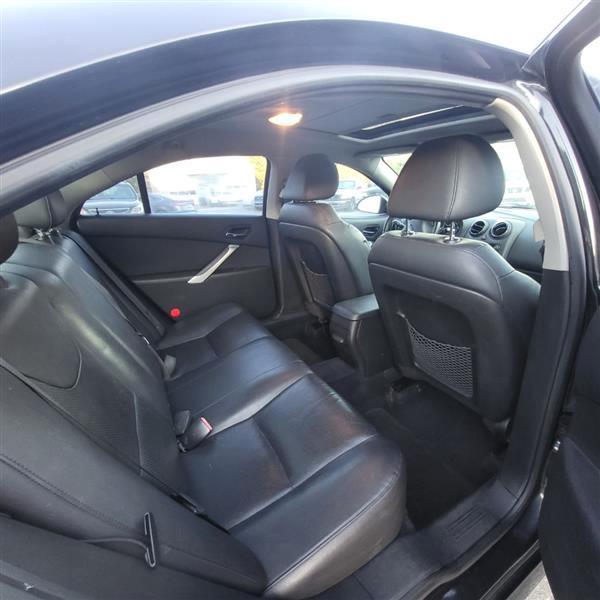 Pontiac G6 Base 2010