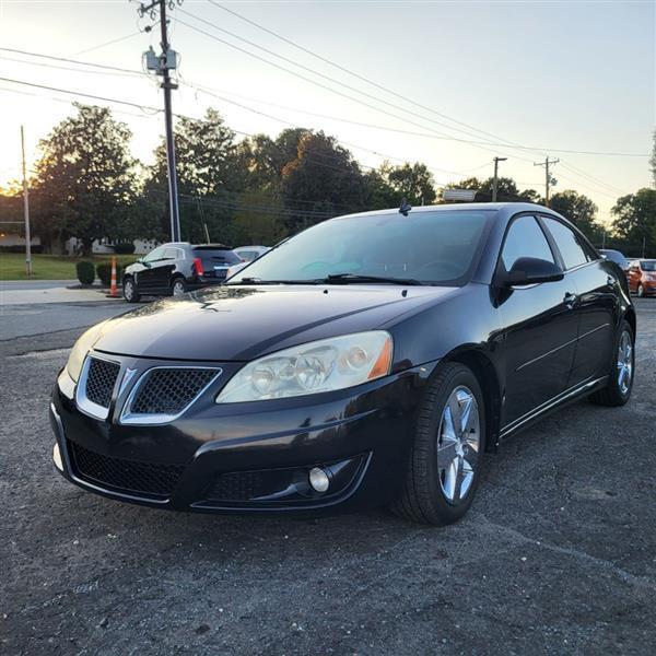 Pontiac G6 Base 2010