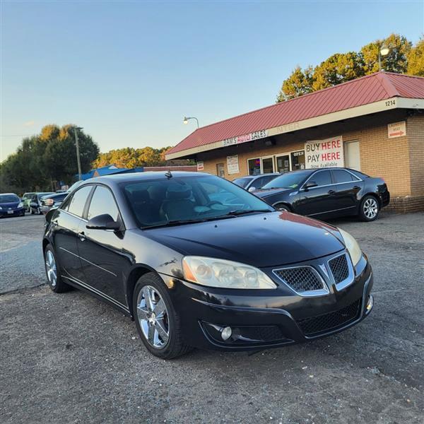 Pontiac G6 Base 2010