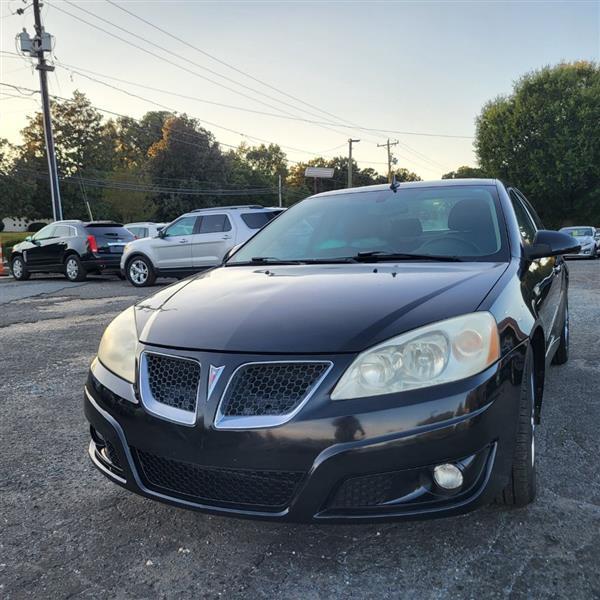 Pontiac G6 Base 2010