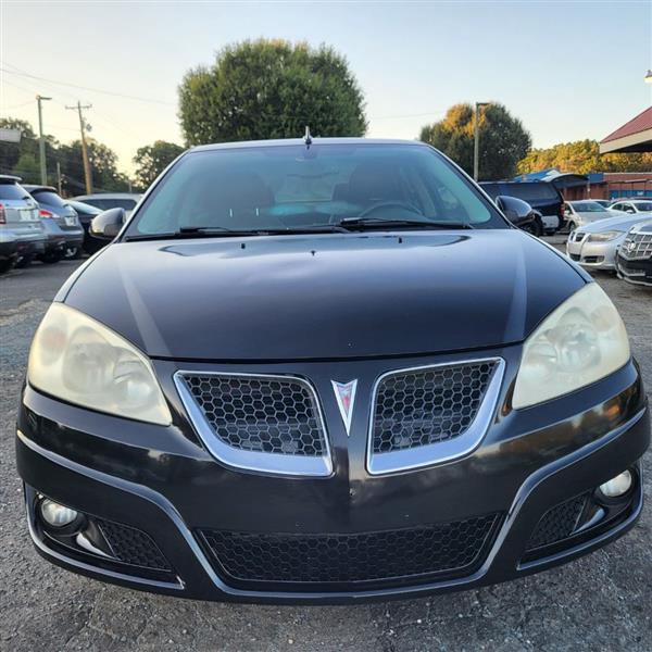 Pontiac G6 Base 2010