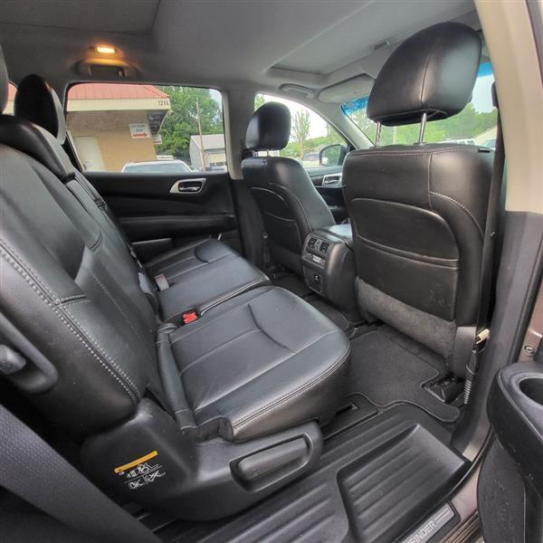 Nissan Pathfinder S 4WD 2014