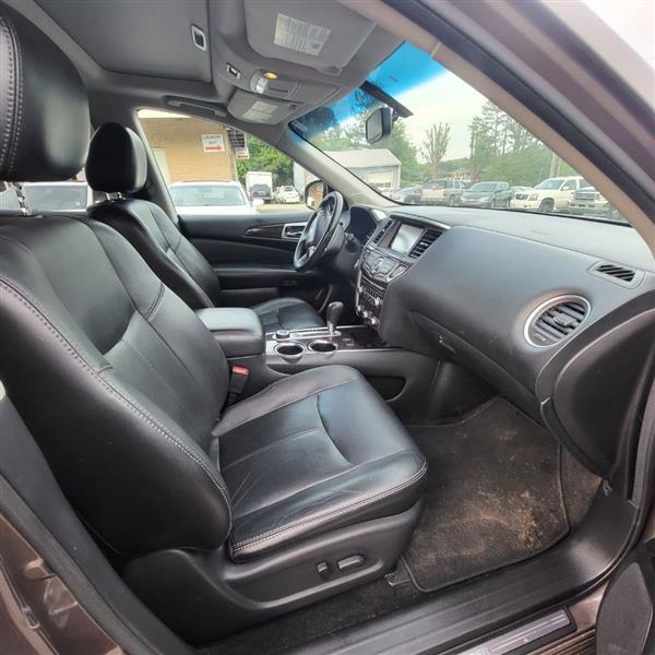 Nissan Pathfinder S 4WD 2014