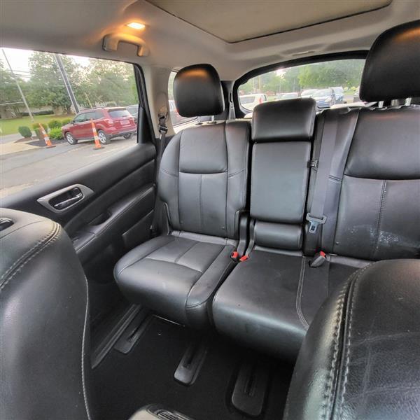 Nissan Pathfinder S 4WD 2014