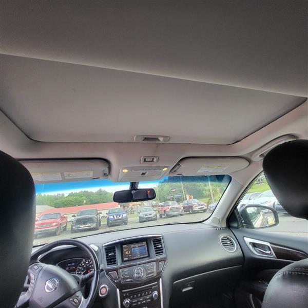 Nissan Pathfinder S 4WD 2014