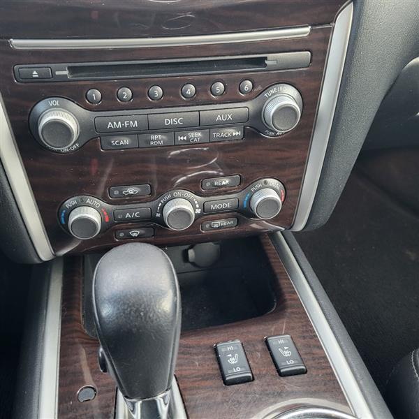 Nissan Pathfinder S 4WD 2014