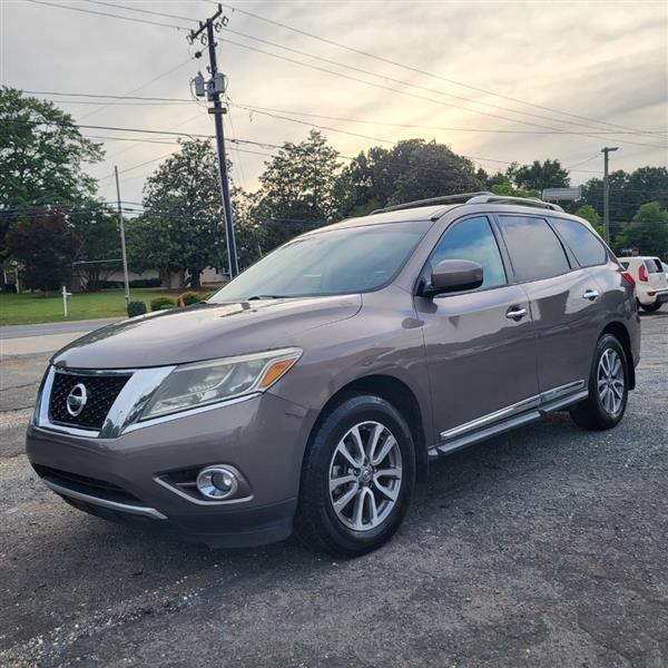 Nissan Pathfinder S 4WD 2014