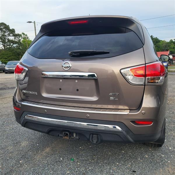 Nissan Pathfinder S 4WD 2014