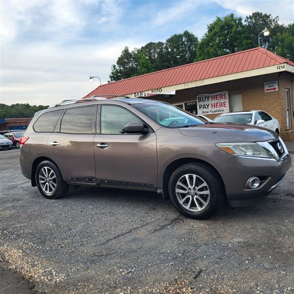 Nissan Pathfinder S 4WD 2014