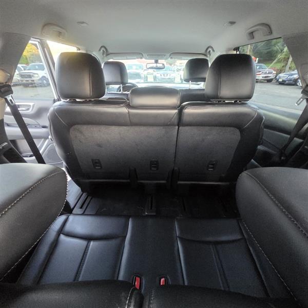 Nissan Pathfinder S 2WD 2018