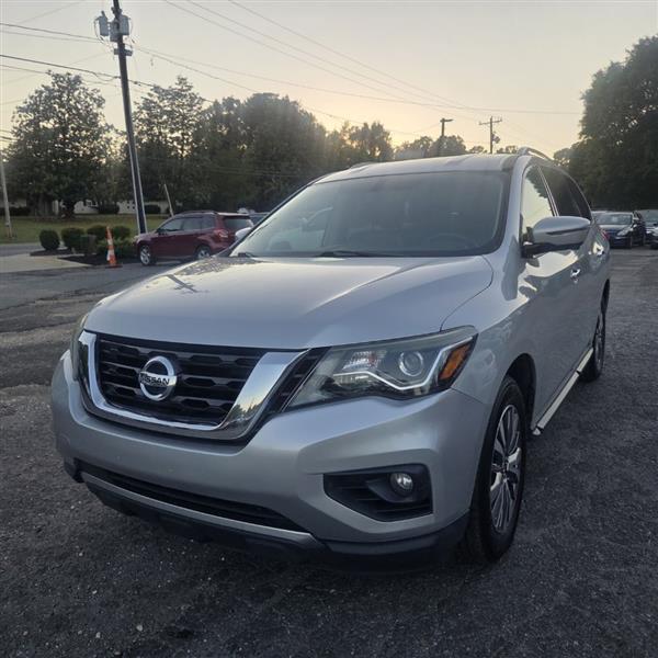 Nissan Pathfinder S 2WD 2018