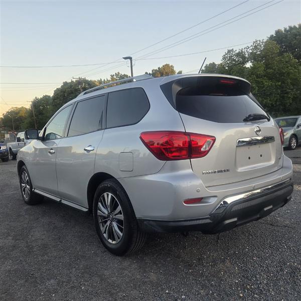 Nissan Pathfinder S 2WD 2018