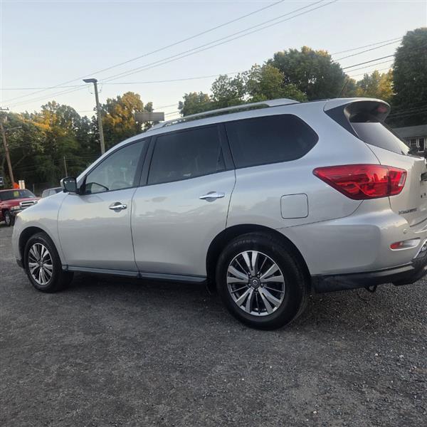 Nissan Pathfinder S 2WD 2018