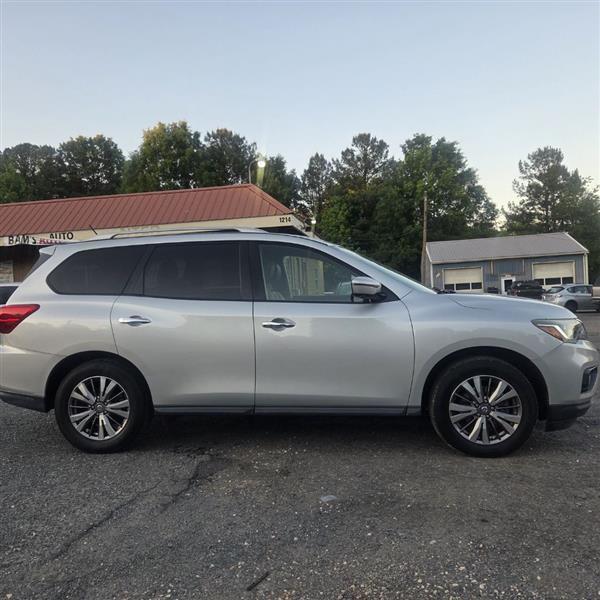 Nissan Pathfinder S 2WD 2018