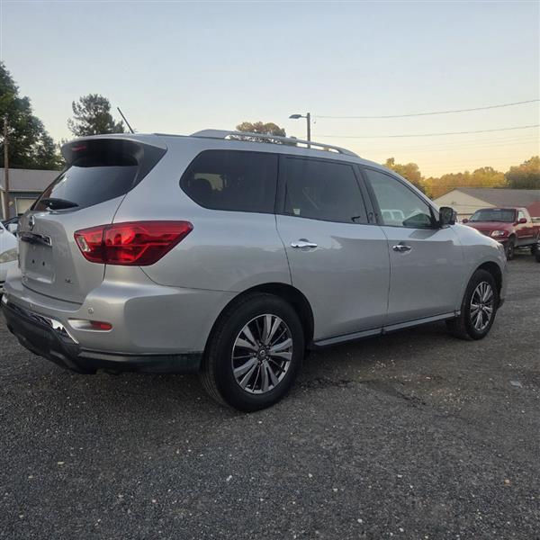Nissan Pathfinder S 2WD 2018
