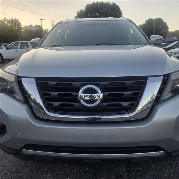 Nissan Pathfinder S 2WD 2018