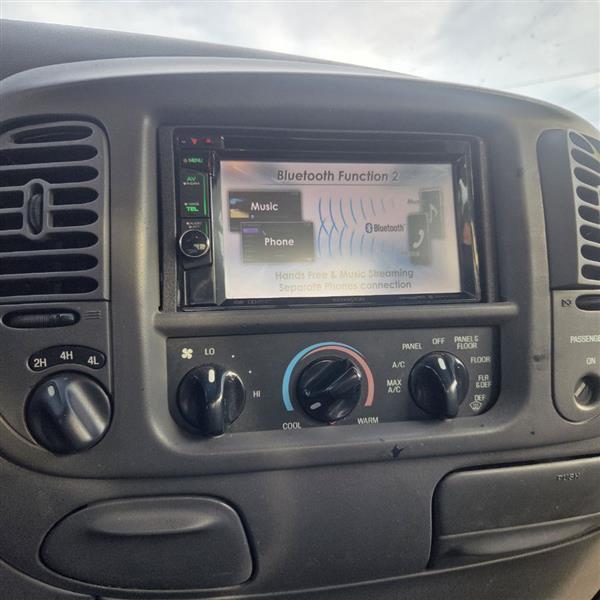 Ford F-150 Lariat SuperCab Long Bed 4WD 1999