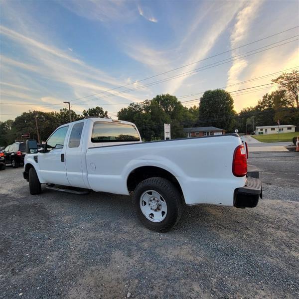 Ford F-250 SD XL SuperCab 2WD 2008
