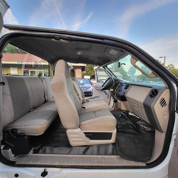 Ford F-250 SD XL SuperCab 2WD 2008