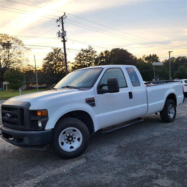 Ford F-250 SD XL SuperCab 2WD 2008