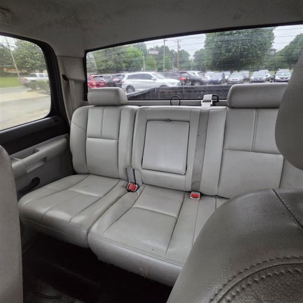 Chevrolet Silverado 1500 LT Crew Cab 4WD 2011