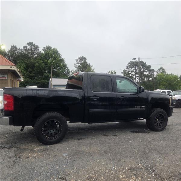 Chevrolet Silverado 1500 LT Crew Cab 4WD 2011