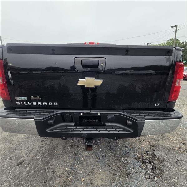 Chevrolet Silverado 1500 LT Crew Cab 4WD 2011