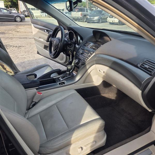 Acura TL 6-Speed AT 2012