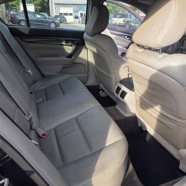 Acura TL 6-Speed AT 2012