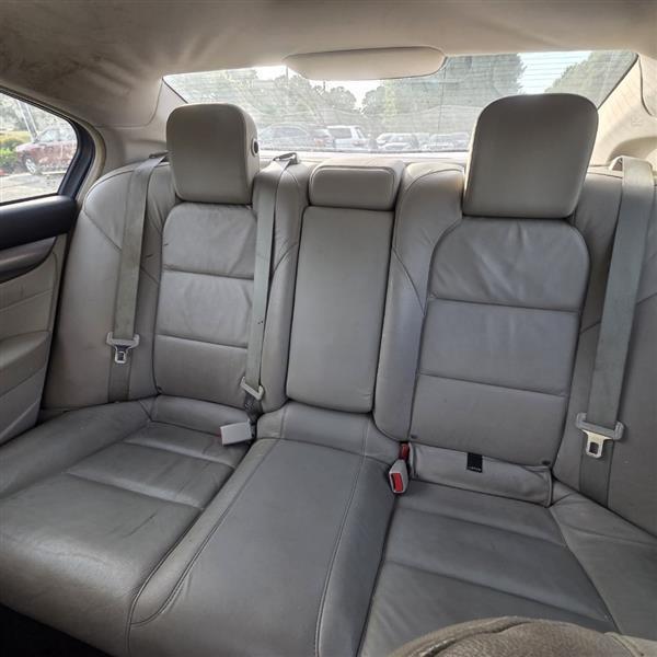 Acura TL 6-Speed AT 2012