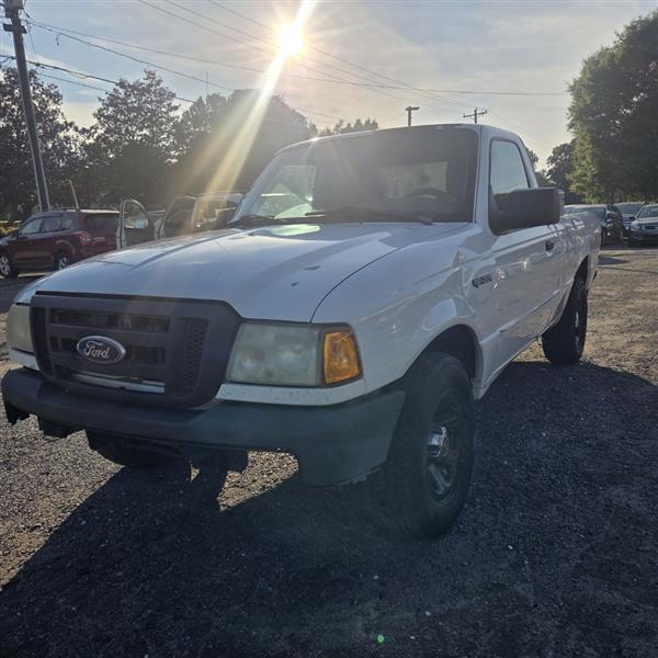 Ford Ranger XL Reg. Cab Long Bed 2WD 1999