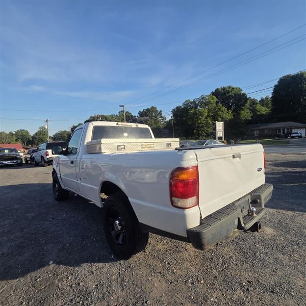 Ford Ranger XL Reg. Cab Long Bed 2WD 1999