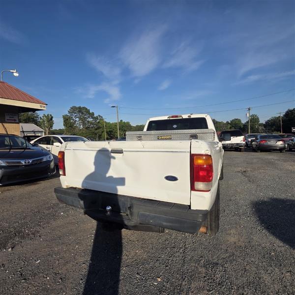 Ford Ranger XL Reg. Cab Long Bed 2WD 1999