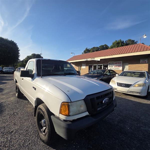 Ford Ranger XL Reg. Cab Long Bed 2WD 1999