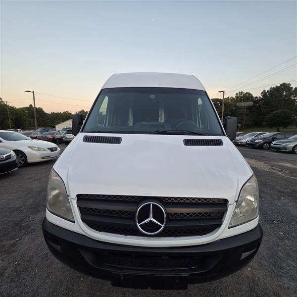 Mercedes-Benz Sprinter 2500 High Roof 170-in. WB 2012