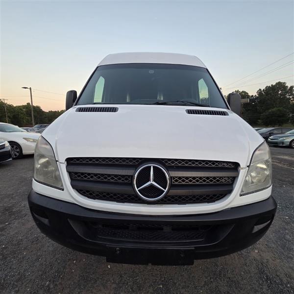 Mercedes-Benz Sprinter 2500 High Roof 170-in. WB 2012