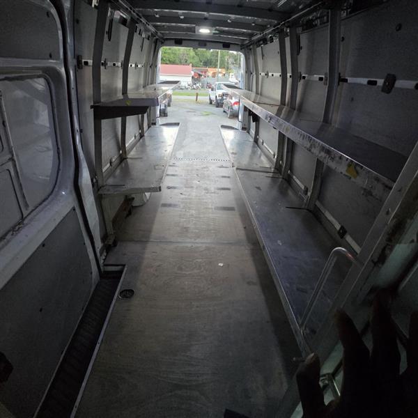 Mercedes-Benz Sprinter 2500 High Roof 170-in. WB 2012