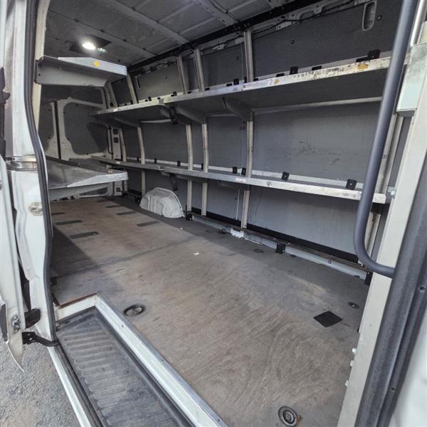 Mercedes-Benz Sprinter 2500 High Roof 170-in. WB 2012