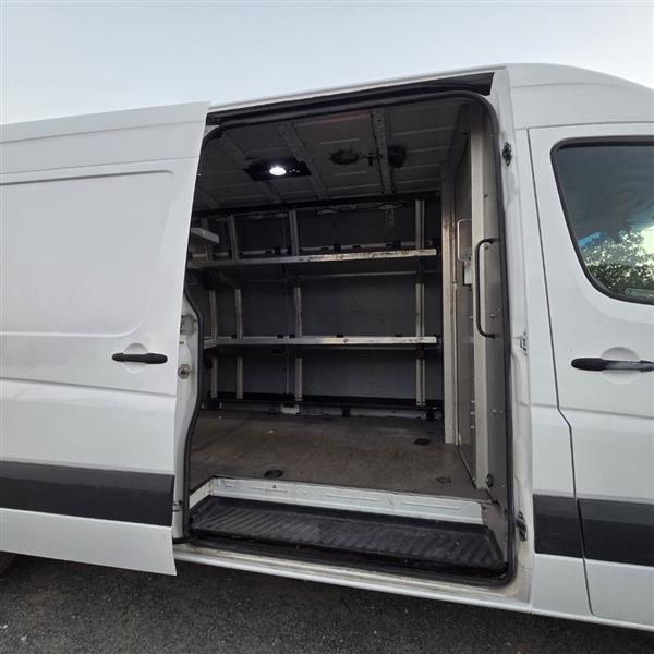 Mercedes-Benz Sprinter 2500 High Roof 170-in. WB 2012