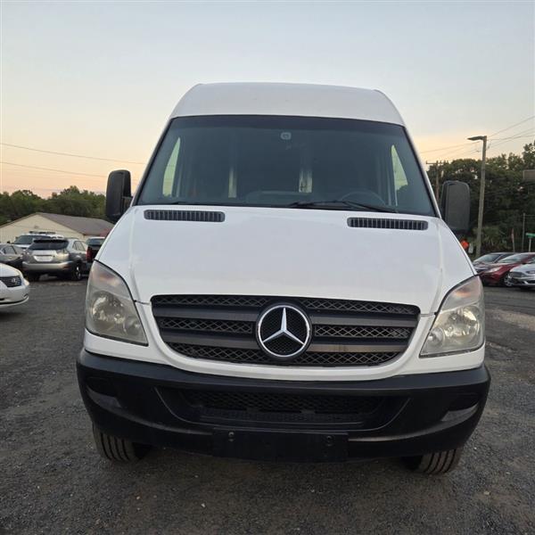 Mercedes-Benz Sprinter 2500 High Roof 170-in. WB 2012