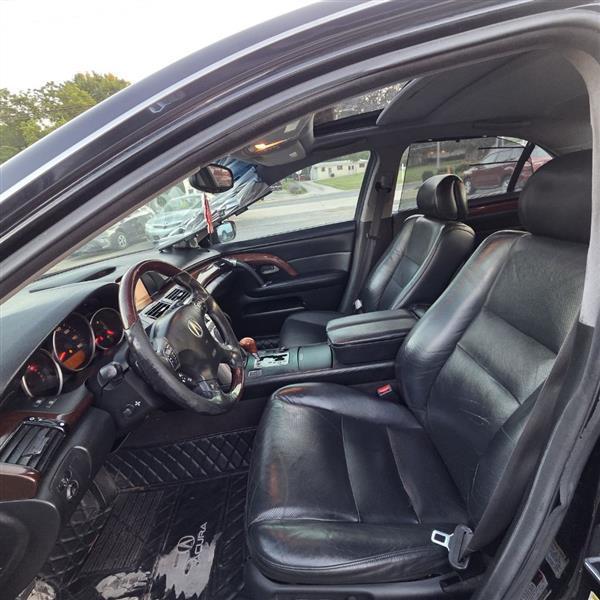 Acura RL 3.5RL with Navigation System 2005