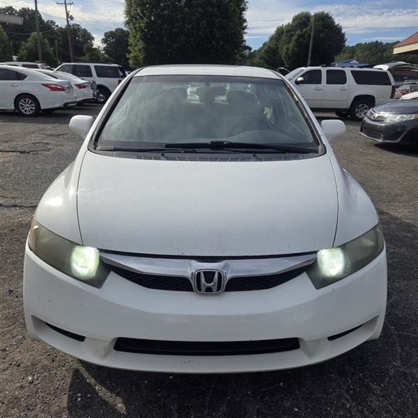 Honda Civic LX Sedan 5-Speed AT 2010
