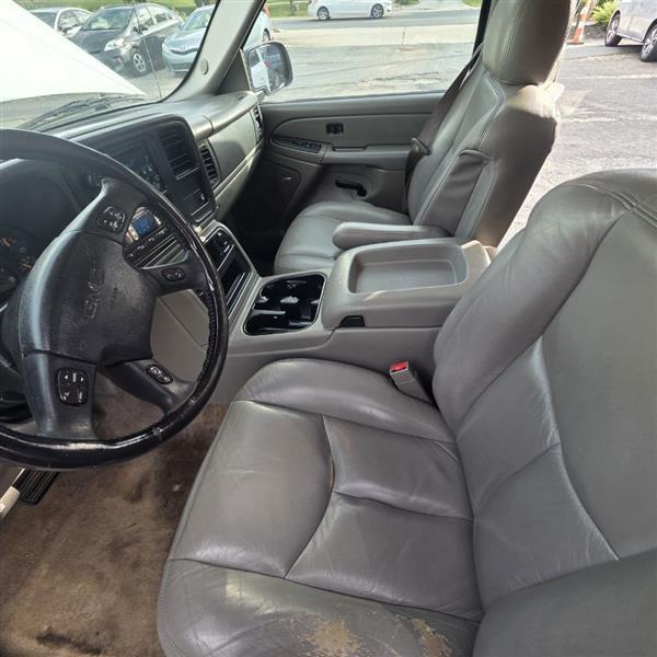 GMC Yukon SL 4WD 2006