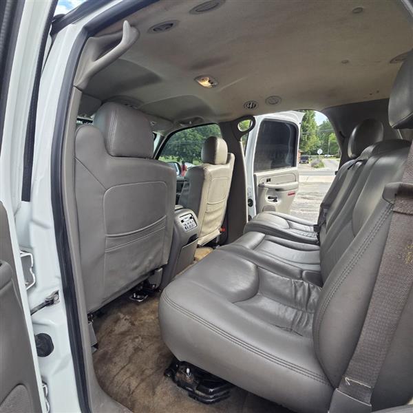 GMC Yukon SL 4WD 2006