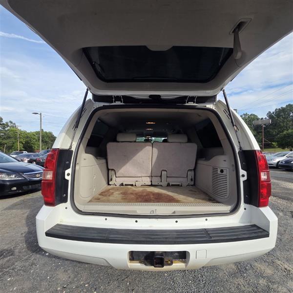 Chevrolet Suburban LT2 1500 4WD 2009