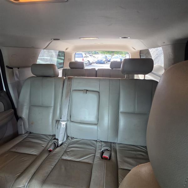Chevrolet Suburban LT2 1500 4WD 2009