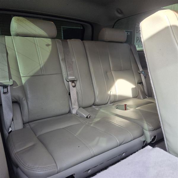 Chevrolet Suburban LT2 1500 4WD 2009