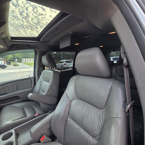 Honda Odyssey Touring 2010