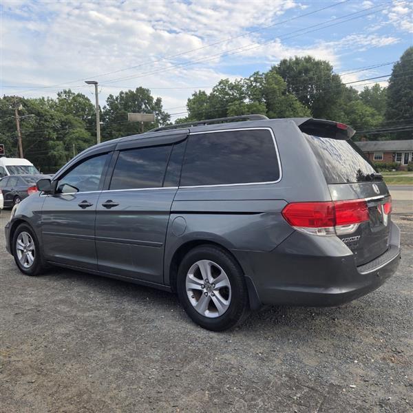 Honda Odyssey Touring 2010