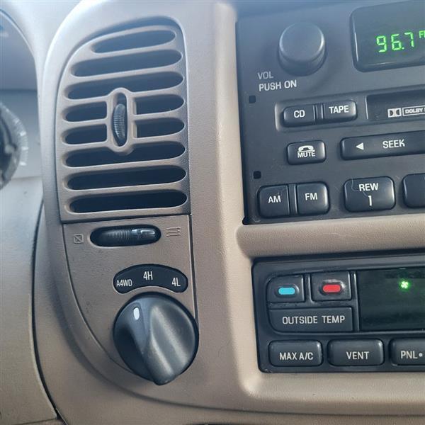 Ford Expedition Eddie Bauer 4WD 2000